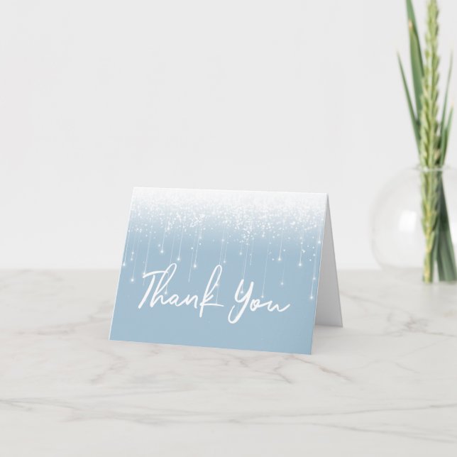 Moderne Lichter Dusty Blue White Sweet 16 Dankeskarte (Vorderseite)