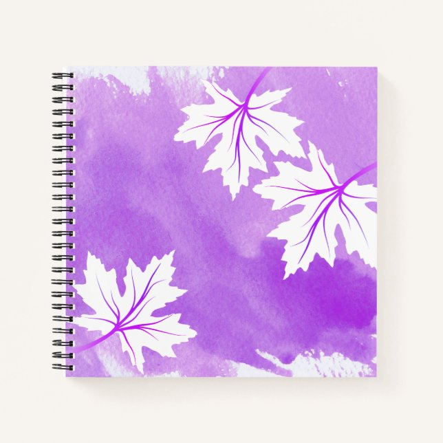 Moderne lila Aquarellfarben und Blätter aus weißem Notizbuch (Vorderseite)
