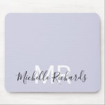 Moderne, lila Monogramm-Schrift in Pastellfarben Mousepad<br><div class="desc">Modernes,  pastellfarbenes,  lila Monogramm-Mauspad. Einfache,  saubere mit Monogramm personalisierte Schreibtischmauspad mit Ihren Initialen und Namen. Schriftart- und Textfarben sind vollständig anpassbar.</div>