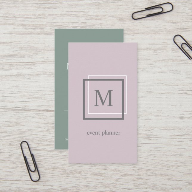 Moderne Lila Monogramm-Visitenkarte für Pastell Visitenkarte (Vorderseite/Rückseite Beispiel)