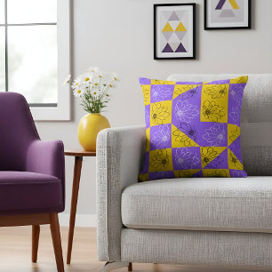 Moderne lila und goldene Tafelblumen Kissen