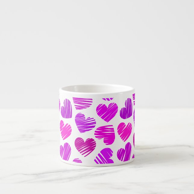 Moderne Lila und rosa Doodled Hearts Valentine Espressotasse (Vorderseite)