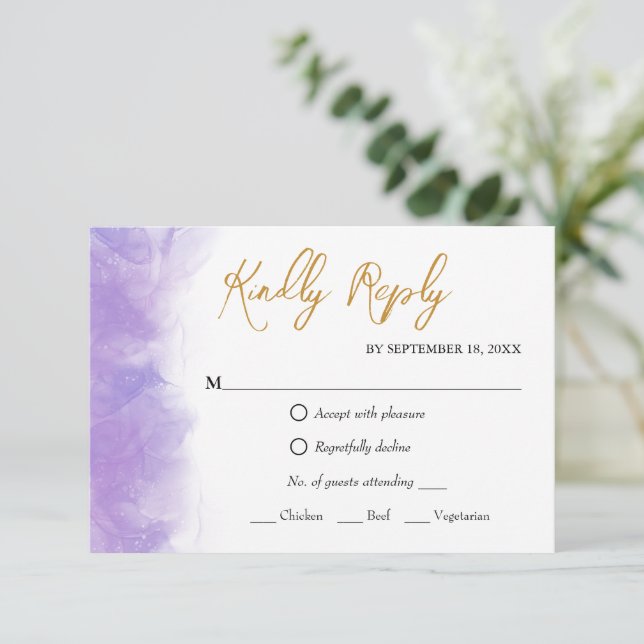 Moderne Lila Violet-RSVP-Karte RSVP Karte (Stehend Vorderseite)