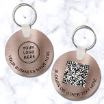 Moderne Logo QR Code Werbeaktion Rose Gold Schlüsselanhänger<br><div class="desc">Moderner,  einfacher Schlüsselanhänger für Ihr Unternehmen oder Ihre Organisation mit einer gebürsteten Rose Gold Imitate Metall Hintergrund. Fügen Sie Ihr Logo und QR-Code und eine Zeile mit individuellem Text auf jeder Seite,  wie z.B. Ihr Firmenname,  Slogan,  danke,  etc.</div>