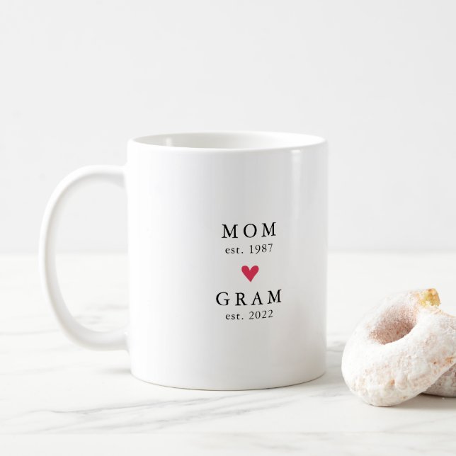 Moderne Mama | Gram Year Est. Tasse (Mit Donut)