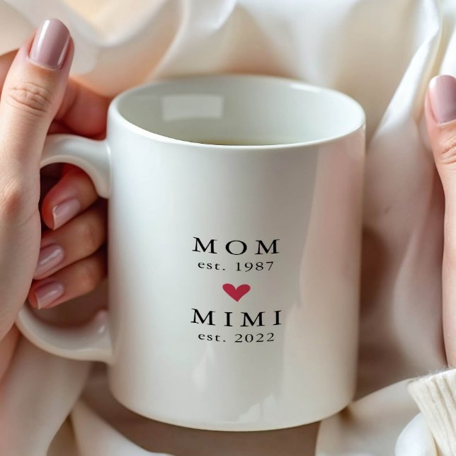 Moderne Mama | Mimi Jahr Osten. Tasse (Von Creator hochgeladen)