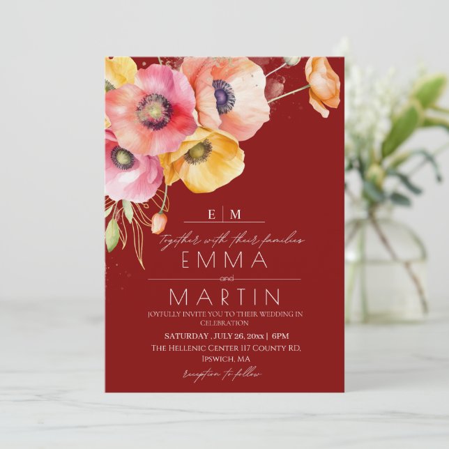 Moderne Maroon Red Poppies Blumenhochzeit Einladung (Stehend Vorderseite)