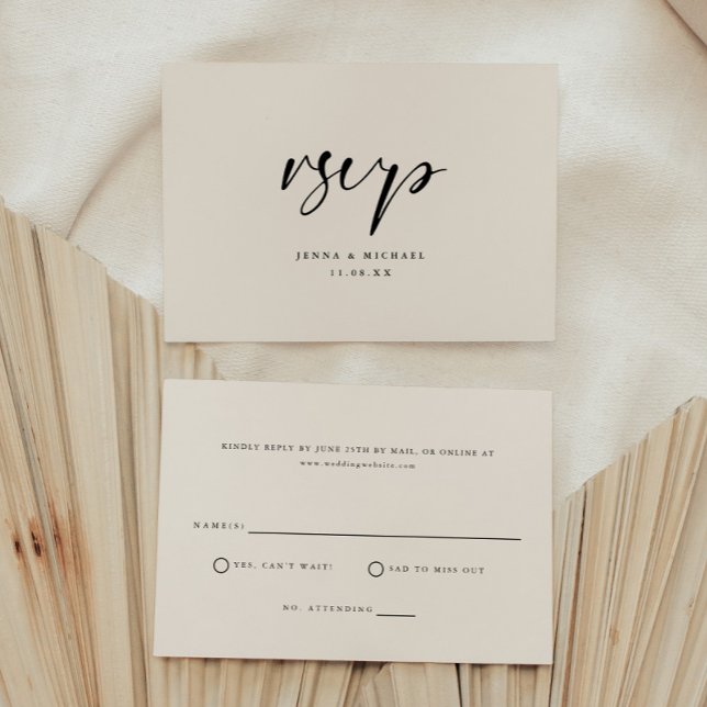 Moderne Minimal-Beige-Script-Hochzeit RSVP Karte (Von Creator hochgeladen)