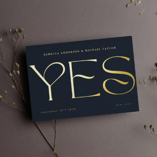 Moderne Minimal Blaue Typografie Hochzeit Speicher Folieneinladung
