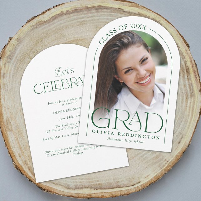 Moderne Minimal Foto Arch Green Graduation Party Einladung (Von Creator hochgeladen)