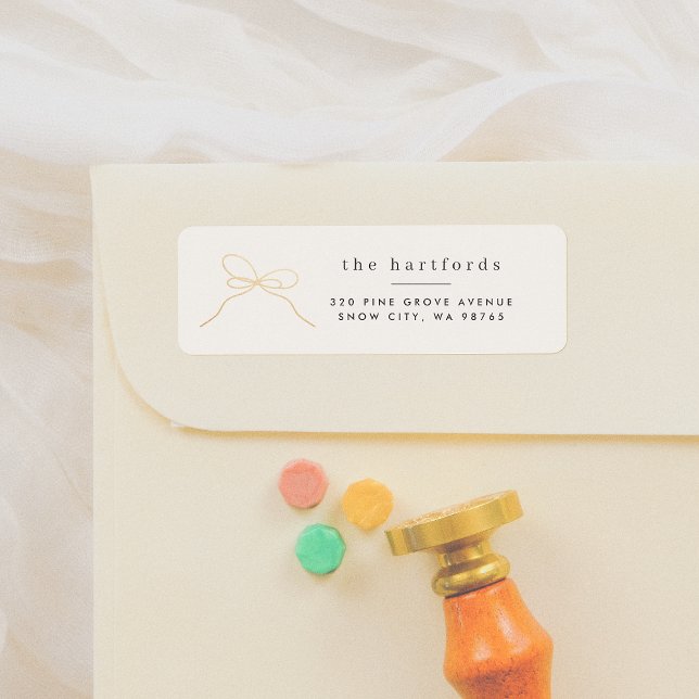 Moderne Minimal Gold Bow Elegante Typografie-Famil (Von Creator hochgeladen)