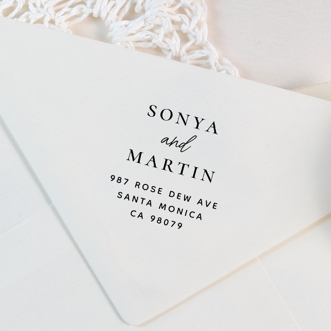Moderne Minimal Handwriting-Paare - Namensadresse Permastempel (Return Address Stamp Mock-up)