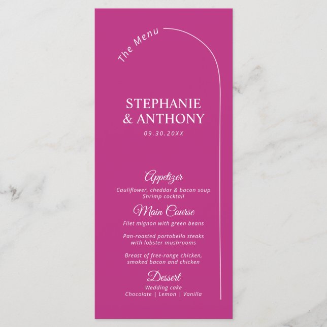 Moderne Minimal Magenta mit Bogenhochzeit Menükarte (Vorderseite)