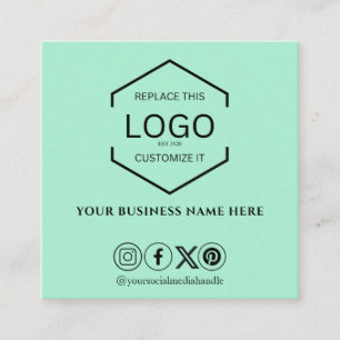 Moderne Minimal Social Media QR Code Minze Green Quadratische Visitenkarte