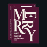 Moderne minimale einfache bordeauxfarbene fröhlich feiertagspostkarte<br><div class="desc">Moderne minimale traditionelle Retro Vintage Grafik Typografie burgund fröhliche Weihnachtskarte. Teil einer kühnen Ferienkollektion.</div>