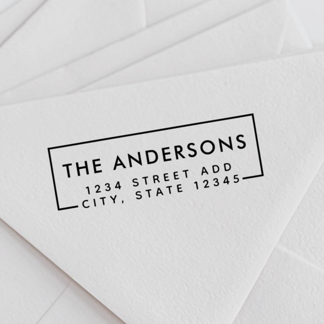 Moderne minimale Rücksendeadresse von Familienname Gummistempel (Von Creator hochgeladen)