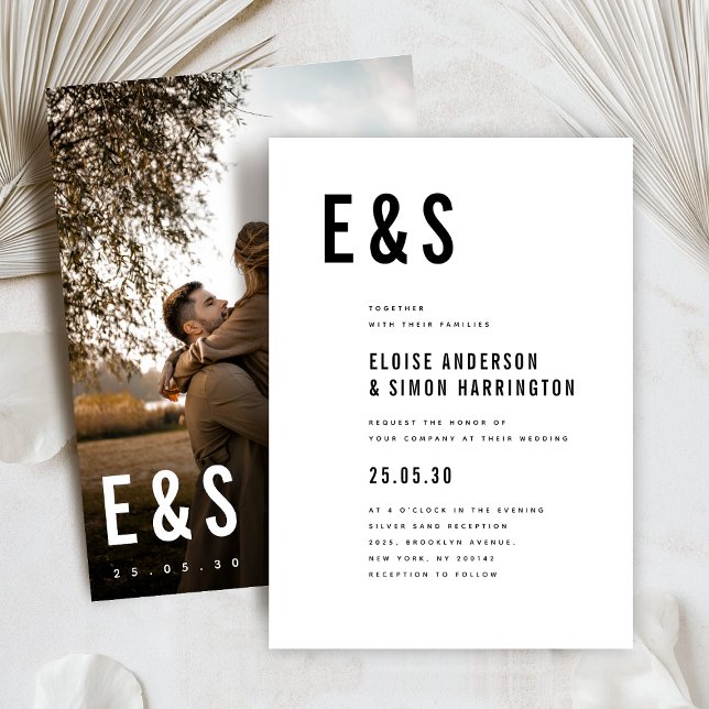 Moderne Minimalistische Big Bold Monogram Foto Wed Einladung (Modern Minimalist Big Bold Monogram Simple Classic Photo Wedding Invitation)