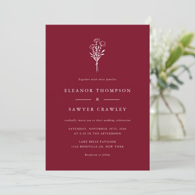 Moderne Minimalistische Botanische Hochzeit Burgun Einladung (Stehend Vorderseite)