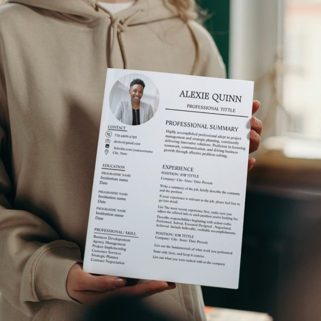 Moderne Minimalistische Foto Beruflich Resume Card Einladung (Von Creator hochgeladen)