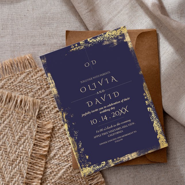 Moderne Minimalistische Hochzeit mit Gold & Royal  Einladung (Von Creator hochgeladen)