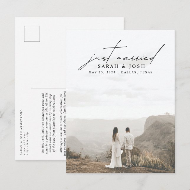Moderne Minimalistische Hochzeit mit nur verheirat Ankündigungspostkarte (Vorne/Hinten)