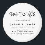 Moderne Minimalistische Hochzeit rettet das Datum Magnet<br><div class="desc">Eine einfache Moderne speichert den Datums-Magneten. Personalisieren Sie dieses minimalistisch schwarz-weiß Design,  um Ihre persönlichen Daten und Nachricht zu haben.</div>