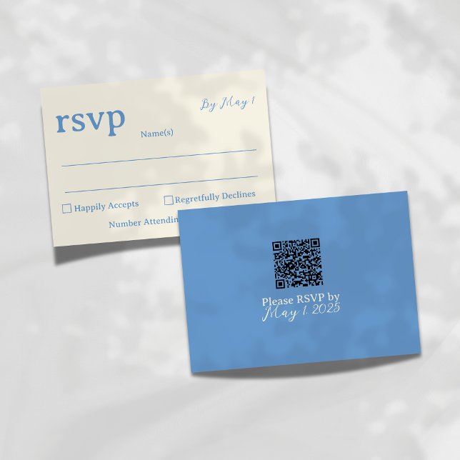 Moderne Minimalistische Küstenhochzeit QR RSVP Karte (Keep your wedding suite clean and sophisticated with this Modern RSVP Card.)