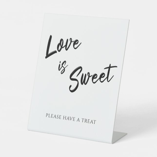 Moderne Minimalistische Liebe ist Sweet Wedding Pe Sockelschild (Vorderseite)