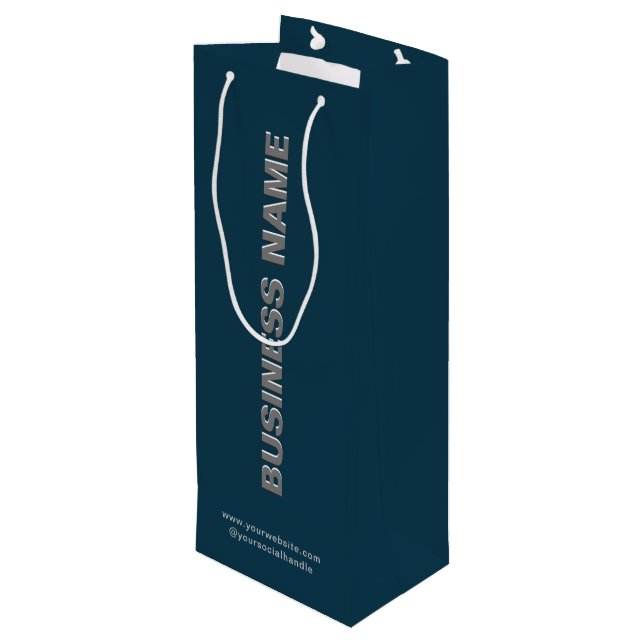 Moderne Minimalistische Papiertasche mit Firmennam Geschenktüte Für Weinflaschen (Rückseite Schrägansicht)