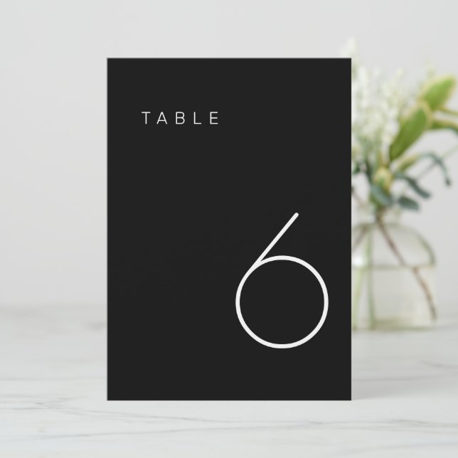 Moderne Minimalistische Schwarz-Weiß-Tischnummer Einladung (Stehend Vorderseite)