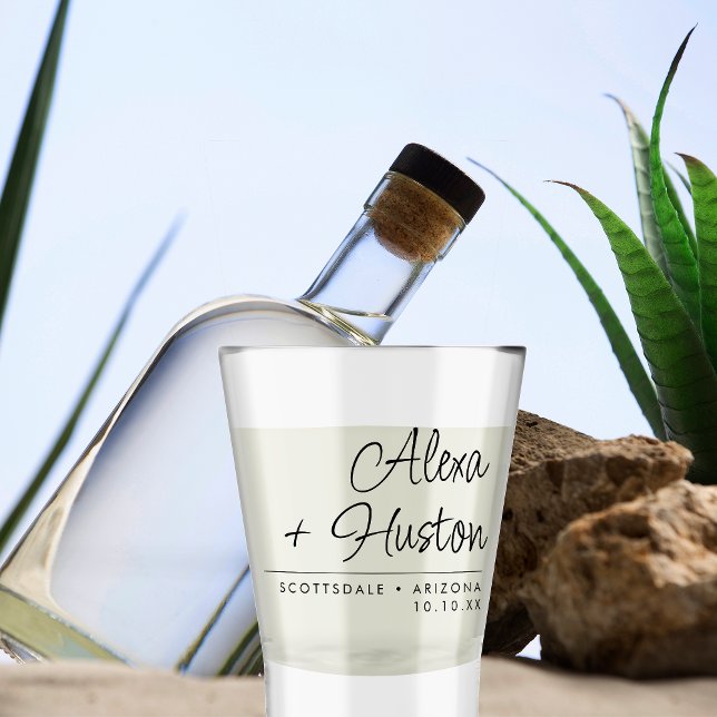 Moderne Minimalistische Script Wedding Monogram Cu Schnapsglas (Von Creator hochgeladen)