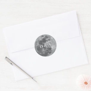 Moderne Mongram Full Moon Wedding Runder Aufkleber