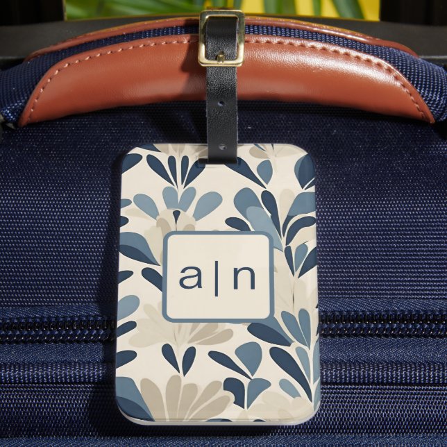 Moderne Monogram Blue Wildblumen Gepäckmarke Gepäckanhänger (Vorderseite Insitu 2)