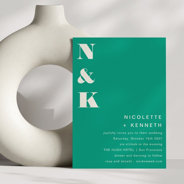 Moderne Monogram Bold Emerald Green Chic Wedding Einladung (Von Creator hochgeladen)