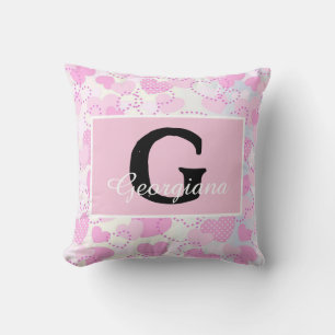 Moderne Monogramm Name auf Lila rosa, weißen Herze Kissen