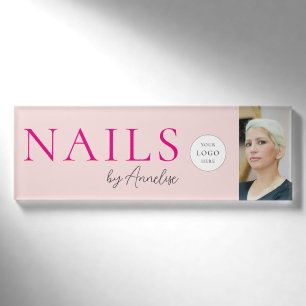 Moderne Nägel Blush Pink Script Logo Foto Stylist Namenschild