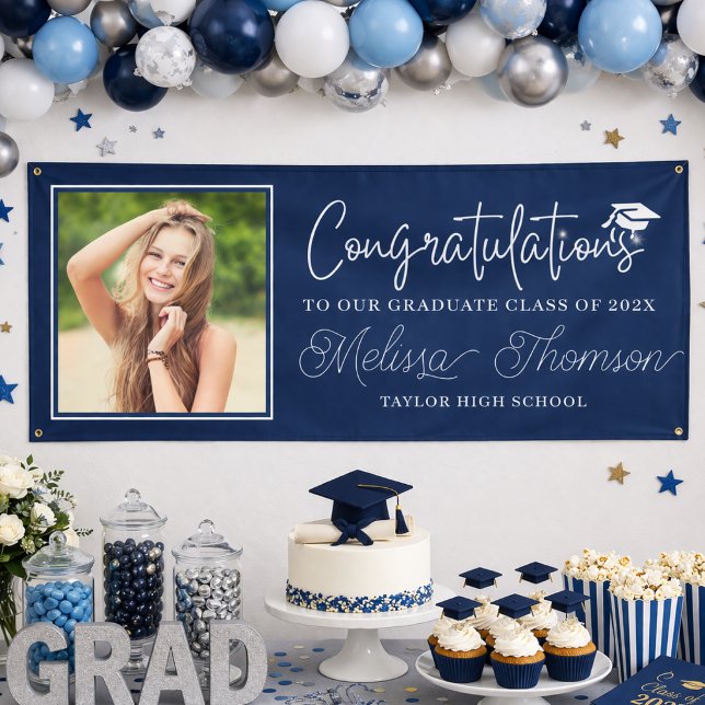 Moderne Navy Blau Gratulation Absolvent Foto Banner (Von Creator hochgeladen)