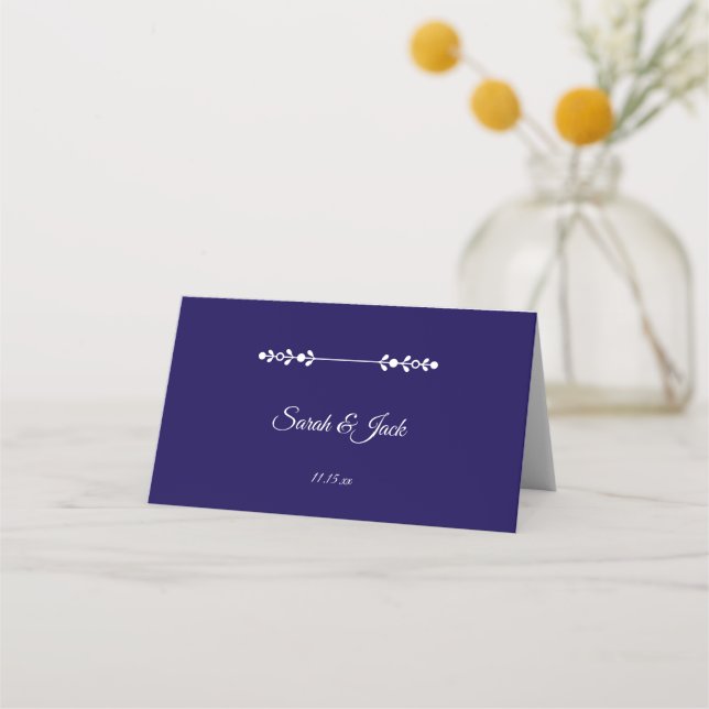 Moderne Navy & White Wedding-Platzkarte Platzkarte (Vorderseite)