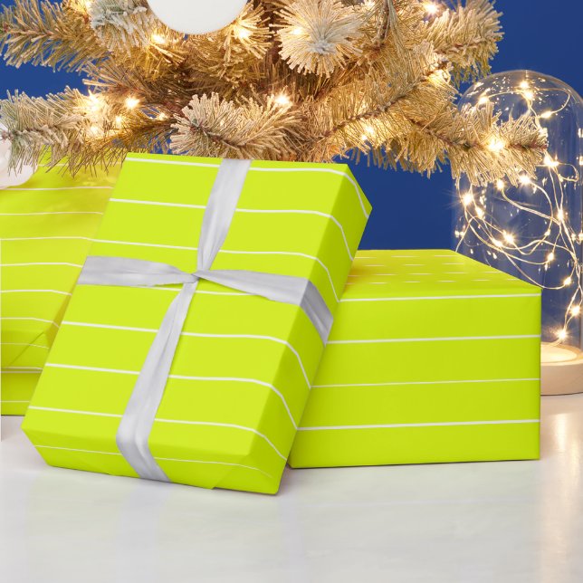 Moderne, neongrüne und weiße Streifen Geschenkpapier (Feiertage)