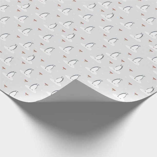 Moderne Niedliche Winterpinguine und Pilze Geschenkpapier (Ecke)