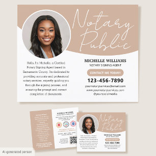 Moderne Notarprofil-Foto-QR-Code Beige Flyer