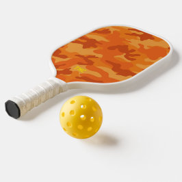 Moderne orange Camouflage Gelbe Initialen Farbige Pickleball Schläger