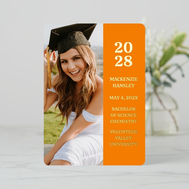 Moderne Orange Photo Faire-part de graduation (Debout devant)