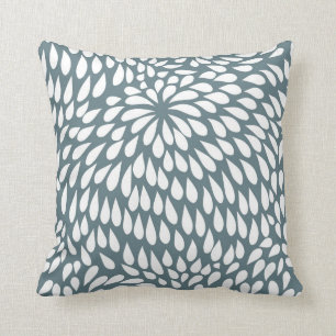 Moderne Paisley-Blume im blauen Grau und im Weiß Kissen