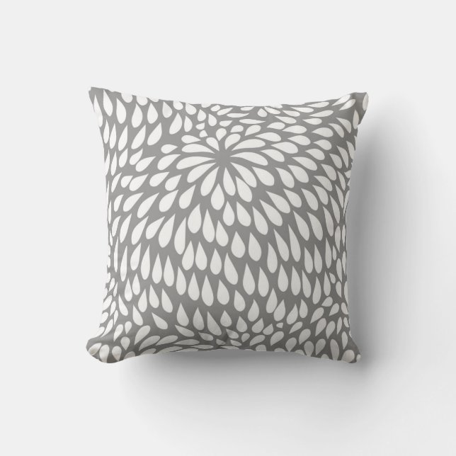 Moderne Paisley-Blume in Grauem und in weißem Kissen (Vorderseite)