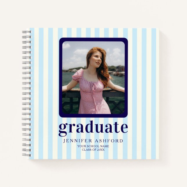 Moderne Pastel Blue Stripes Foto Abschluss Guest Notizbuch (Vorderseite)