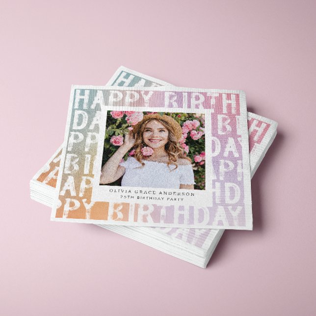 Moderne pastellfarbene Regenbogen-Rosa Foto Geburt Serviette (Von Creator hochgeladen)