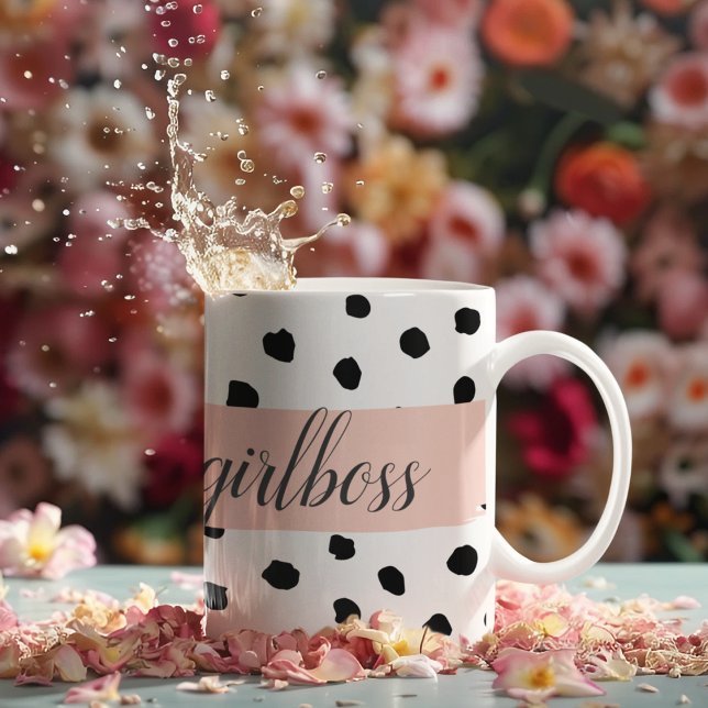 Moderne pastellrosa Girl Boss & Black Dots Kaffeetasse (Von Creator hochgeladen)