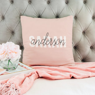 Moderne Pastellrosa Schönheit Personalisierter Ihr Kissen