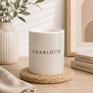 Moderne personalisierte Beige-Kaffeetasse mit Name Kaffeetasse